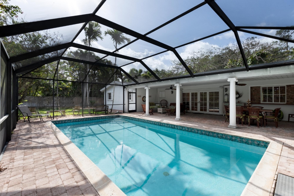 cobertura para piscina transparente
